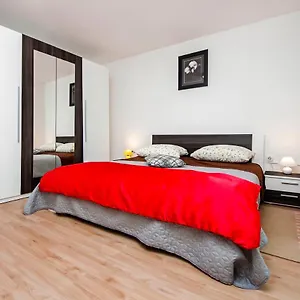 Cerin Apartment